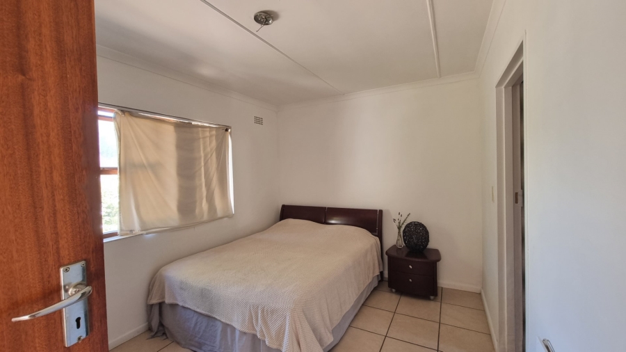 4 Bedroom Property for Sale in Table View Western Cape